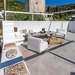 Traditional House Inside Filoti, Naxos Apartment
