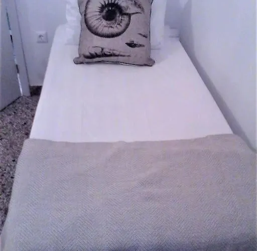 Traditional House Inside Filoti, Naxos Lägenhet Filótion