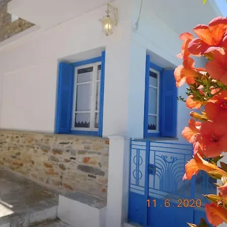Apartment Traditional House Inside Filoti, Naxos *