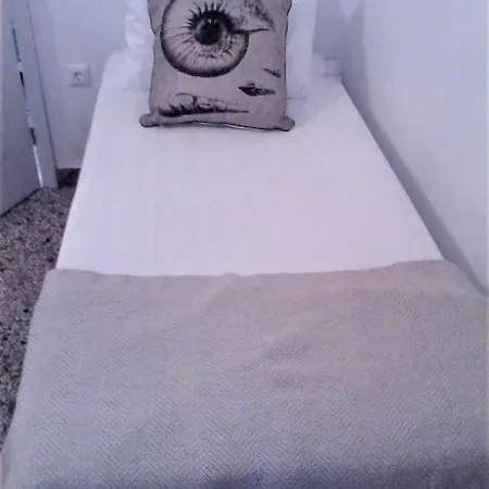 Traditional House Inside Filoti, Naxos Lägenhet Filótion