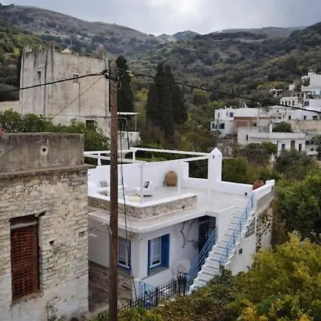 Apartment Traditional House Inside Filoti, Naxos